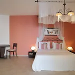 Hotel Yalis 4*