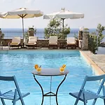 Hotel Yalis 4*