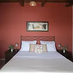 Hotel Yalis 4*