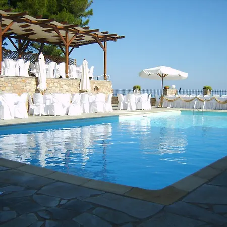 Yalis 4* Votsi (Alonnisos)