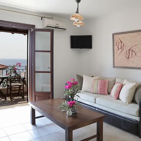 Yalis 4* Votsi (Alonnisos)