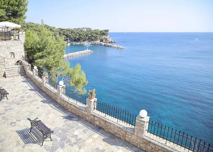 Yalis Votsi (Alonnisos)